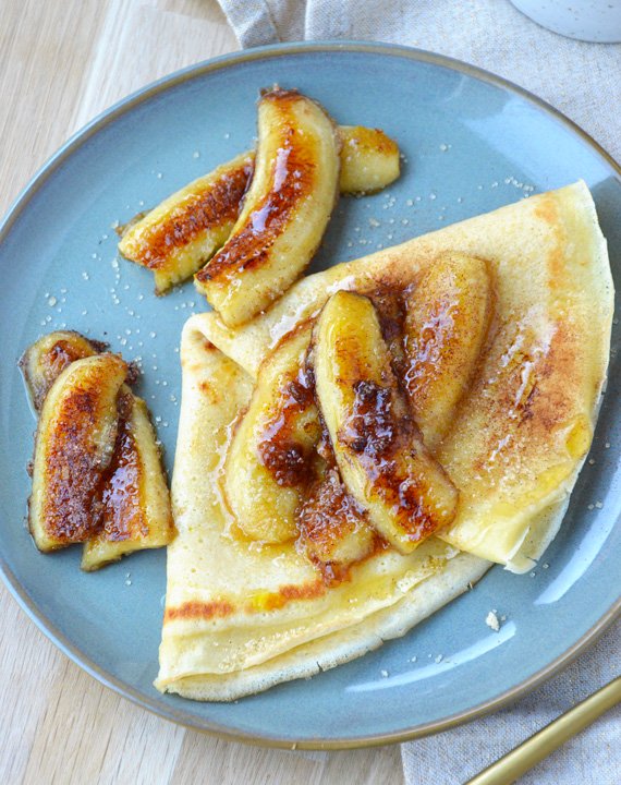 Crêpes aux bananes caramélisées